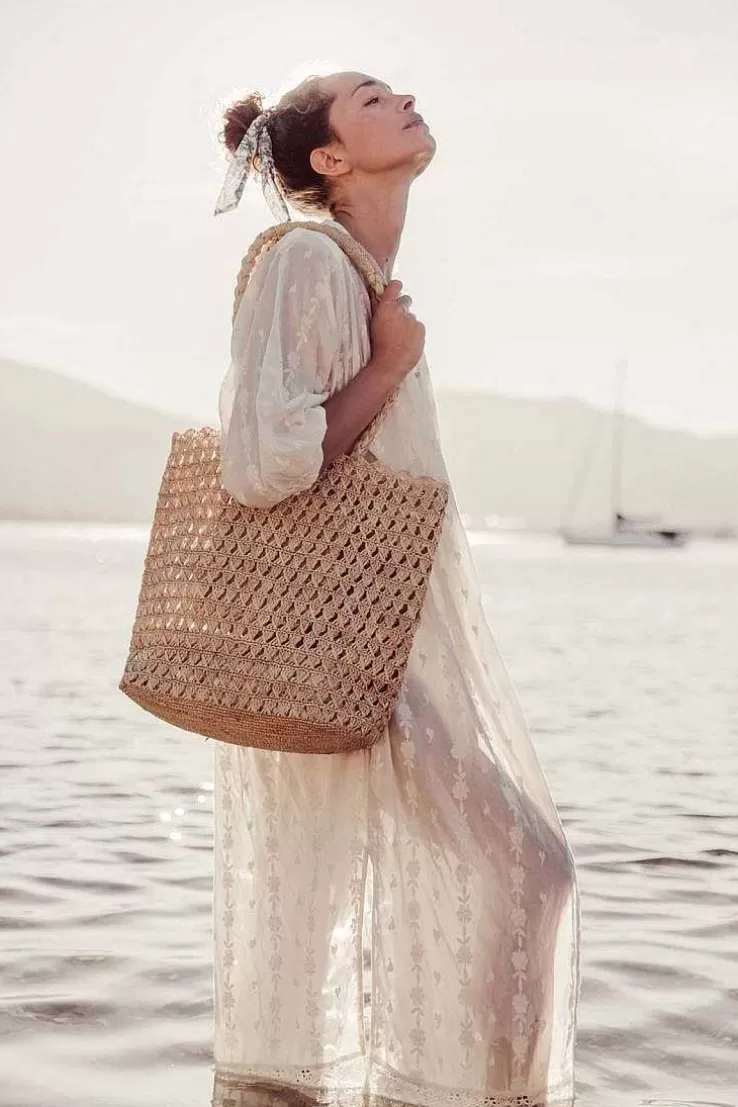 Louise Misha Sac Tya^ Fete Des Meres